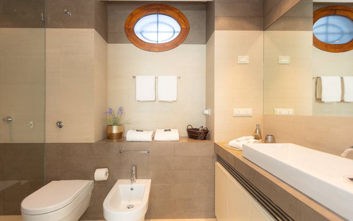 Photo of Bathroom in Repubblica