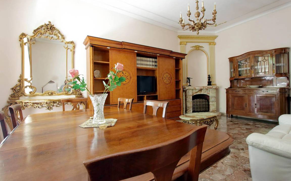 Photo of Livingroom in Vatican