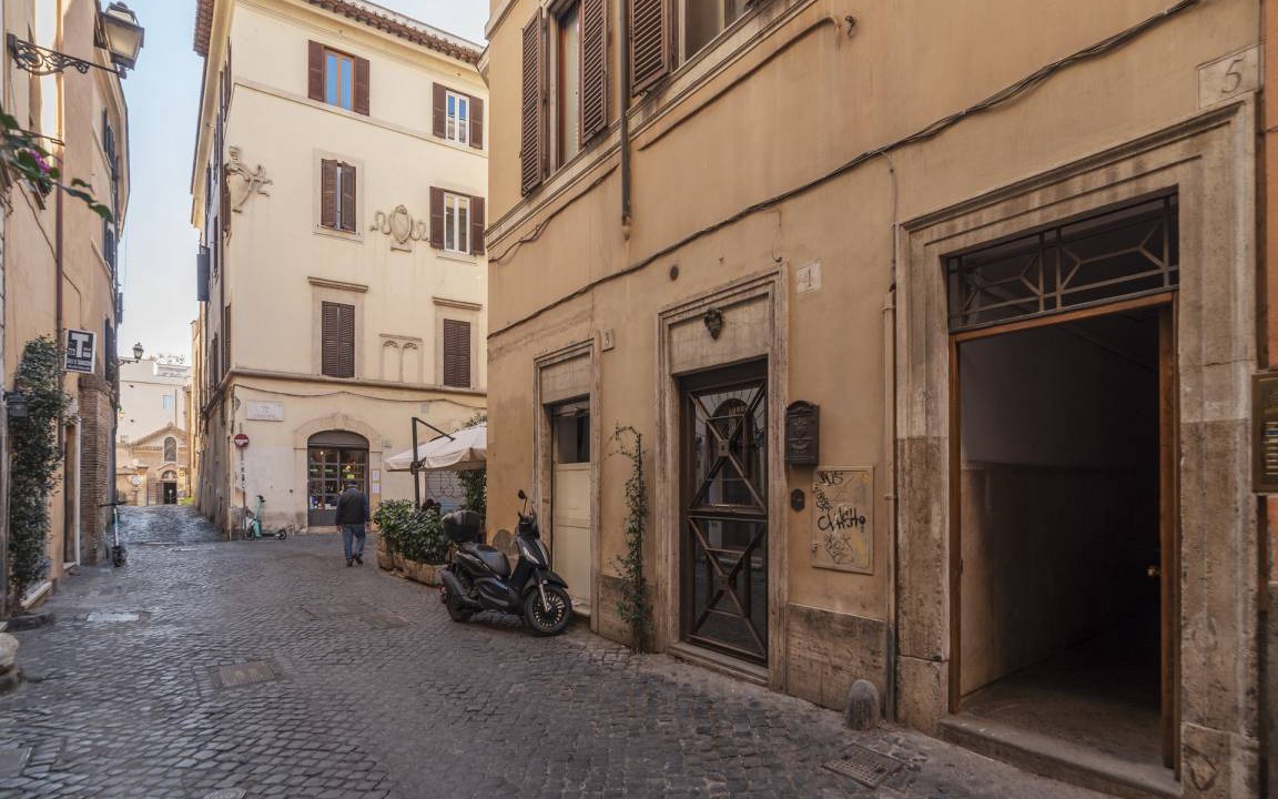 Photo of Others in Trastevere