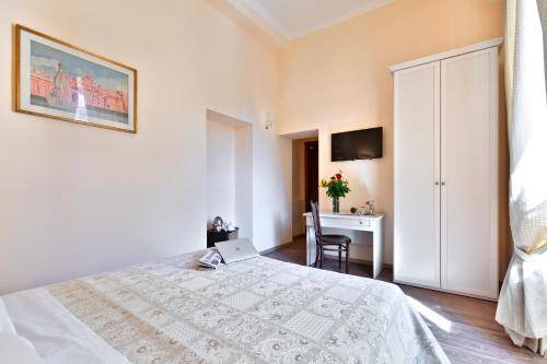 Photo of Bedroom in Prati