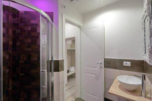 Photo of Bathroom in Monti