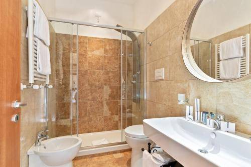 Photo of Bathroom in Prati