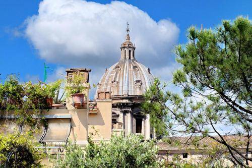 Photo of Others in Navona