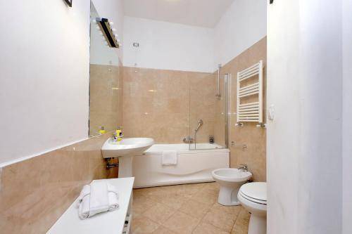 Photo of Bathroom in Rione XIV Borgo