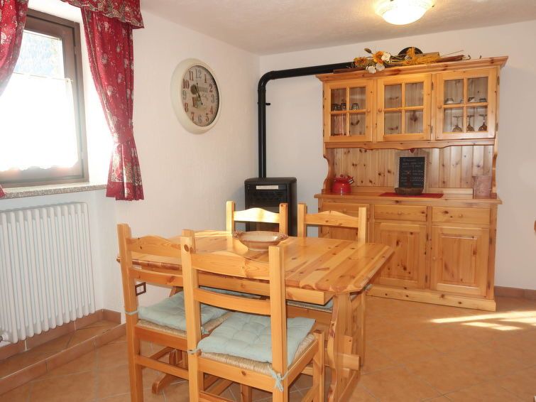 Photo of Livingroom in Allein