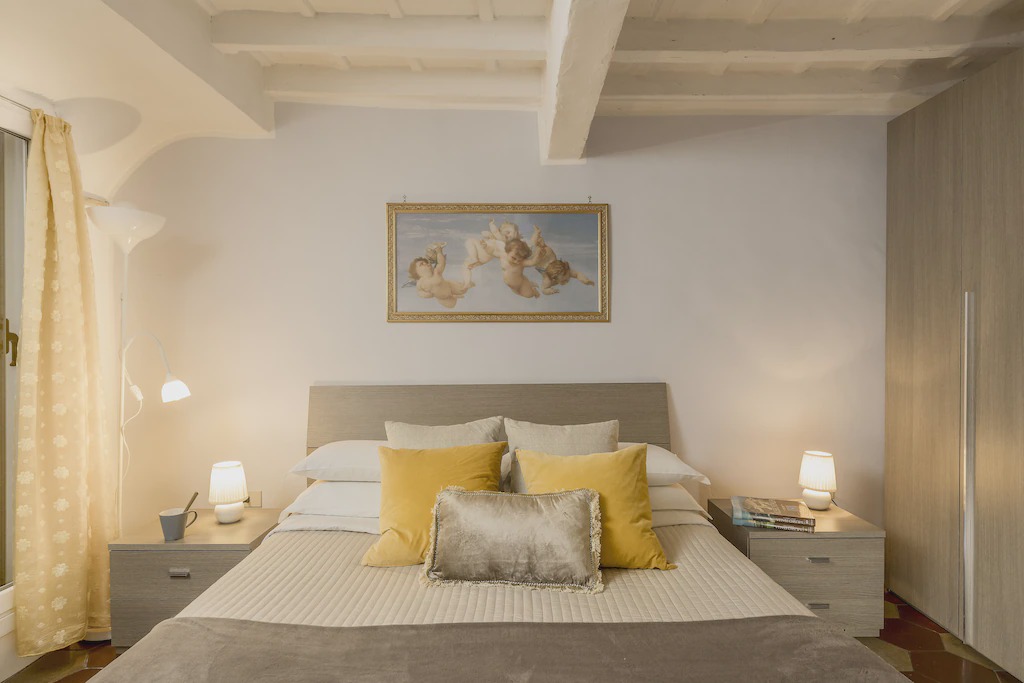 Photo of Bedroom in Rione VI Parione