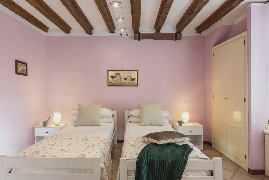 Photo of Bedroom in Rione VI Parione