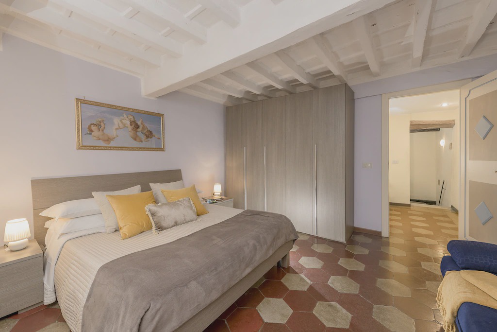 Photo of Bedroom in Rione VI Parione