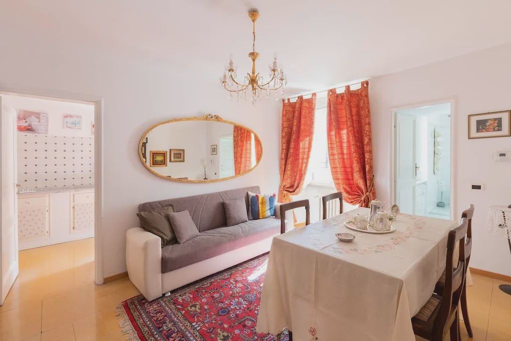Photo of Livingroom in Repubblica