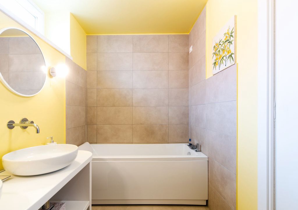 Photo of Bathroom in Eboli