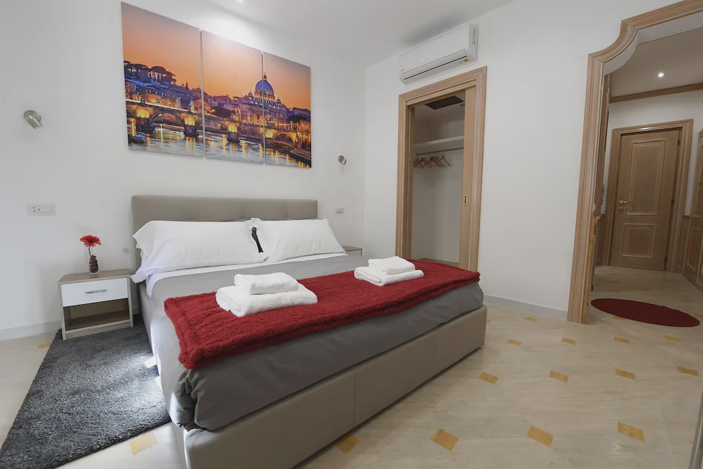 Photo of Bedroom in Rione V Ponte