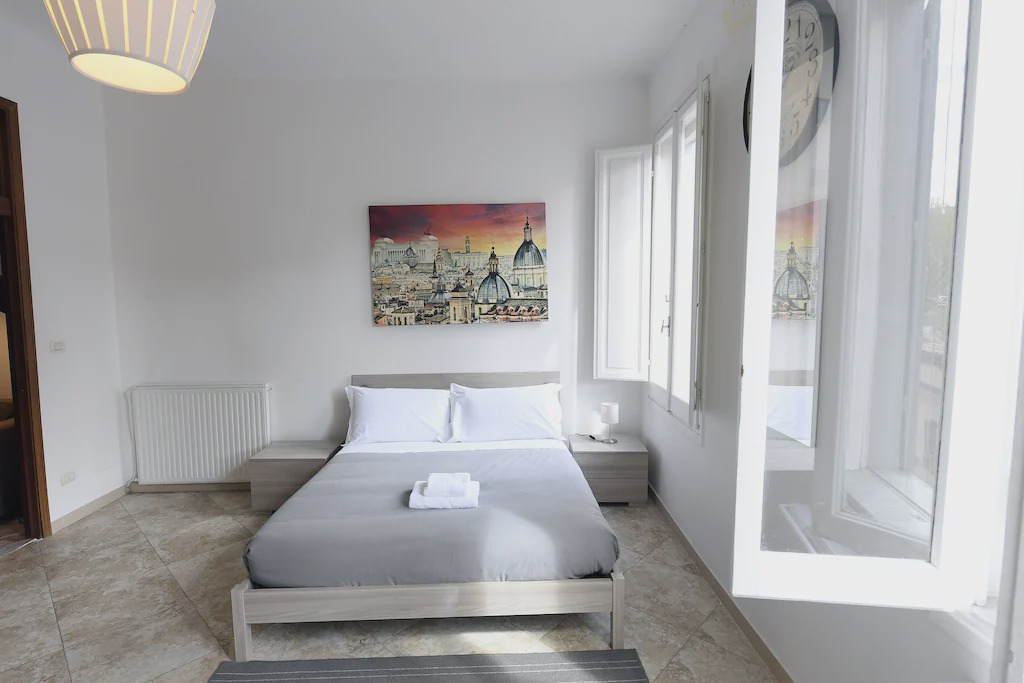 Photo of Bedroom in Monti