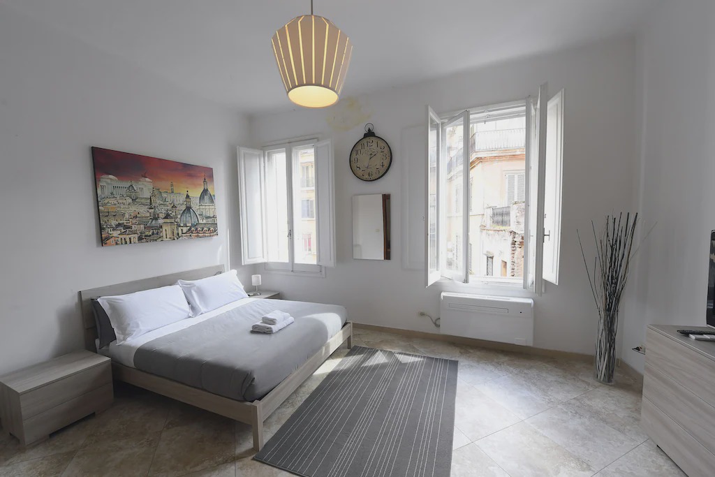 Photo of Bedroom in Monti