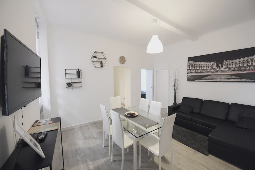 Photo of Livingroom in Monti