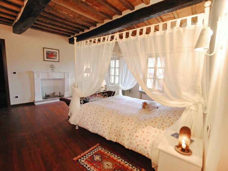 Photo of Bedroom in Frinco