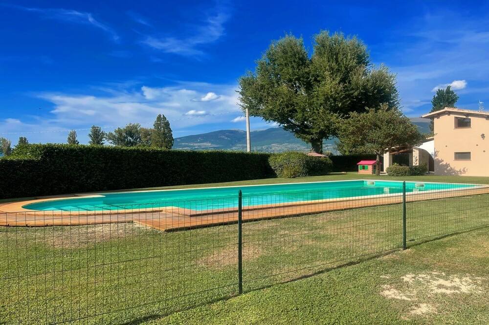 Photo of Outdoor in Limiti