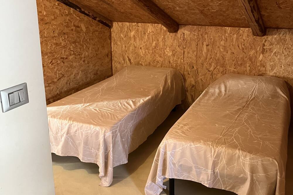 Photo of Bedroom in Collecorvino