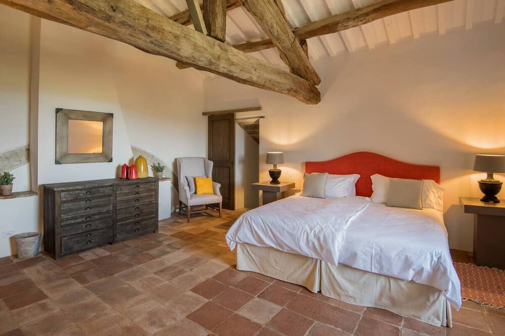 Photo of Bedroom in Montelovesco