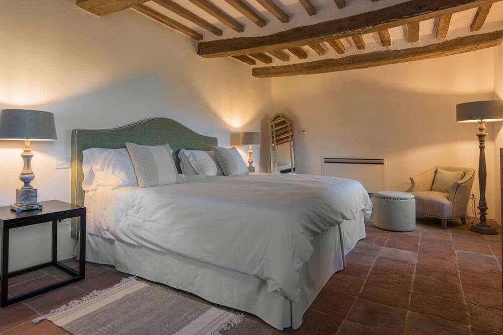 Photo of Bedroom in Montelovesco