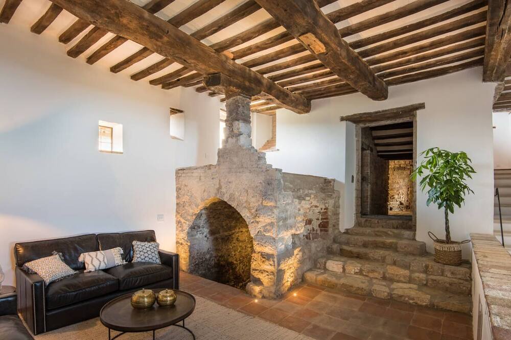 Photo of Livingroom in Montelovesco