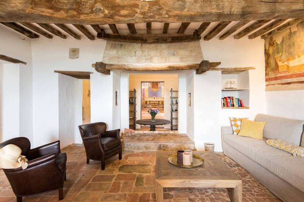 Photo of Livingroom in Montelovesco