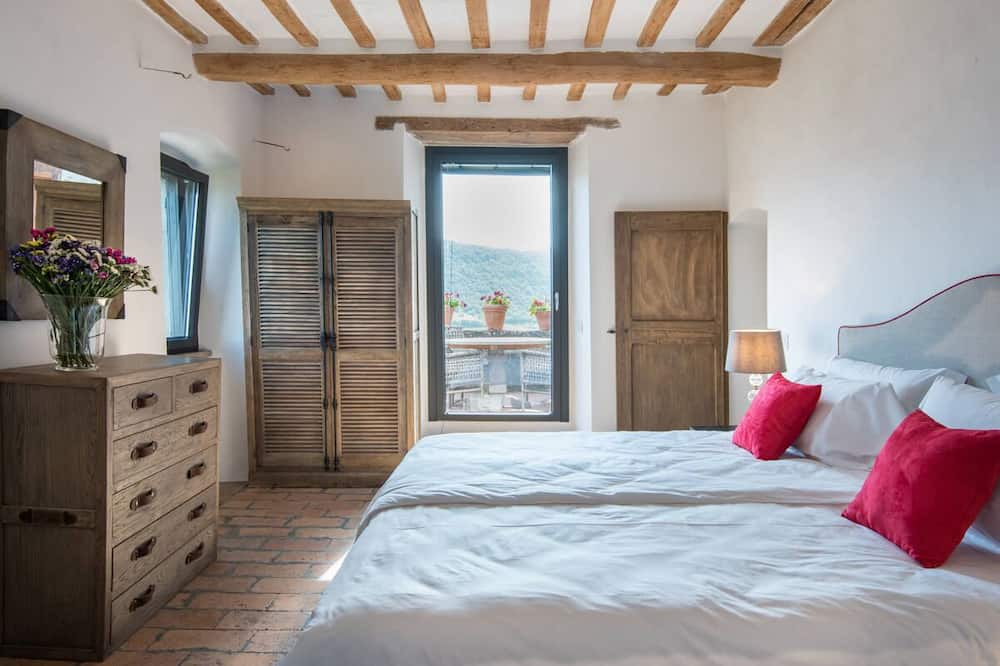 Photo of Bedroom in Montelovesco