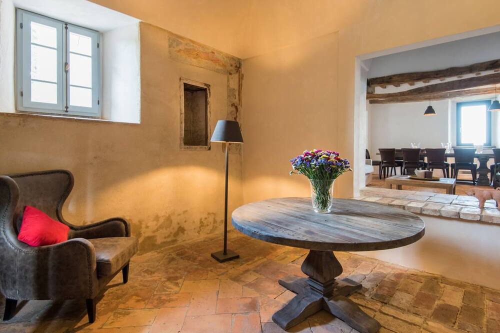 Photo of Livingroom in Montelovesco