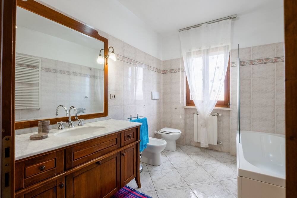 Photo of Bathroom in Manciano