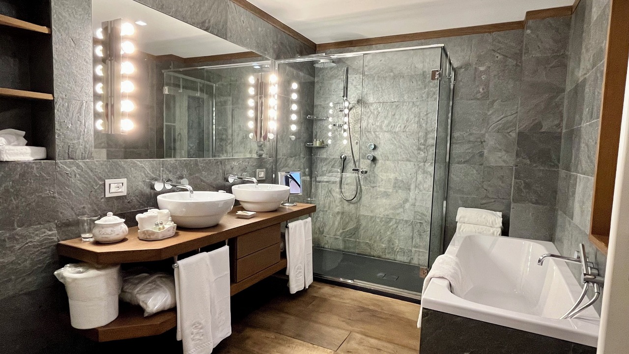 Photo of Bathroom in Rome City Centre