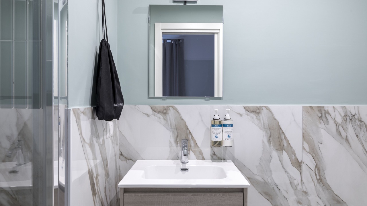 Photo of Bathroom in Navona