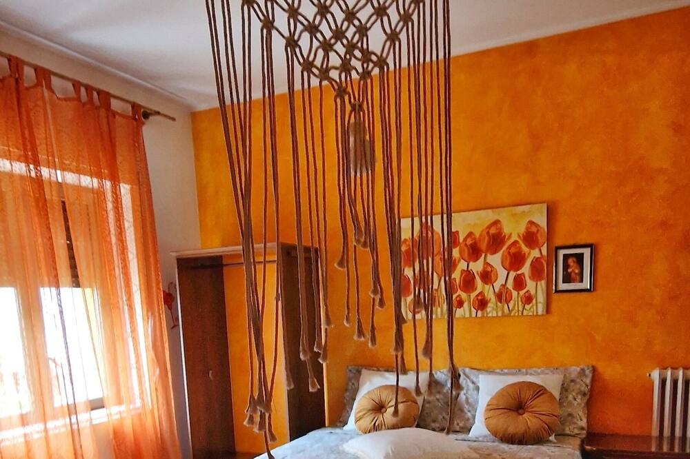 Photo of Bedroom in Frisa