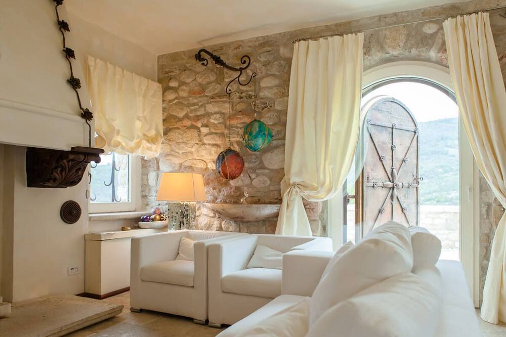 Photo of Livingroom in Montefortino