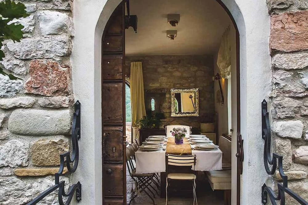 Photo of Patio Balcony in Montefortino