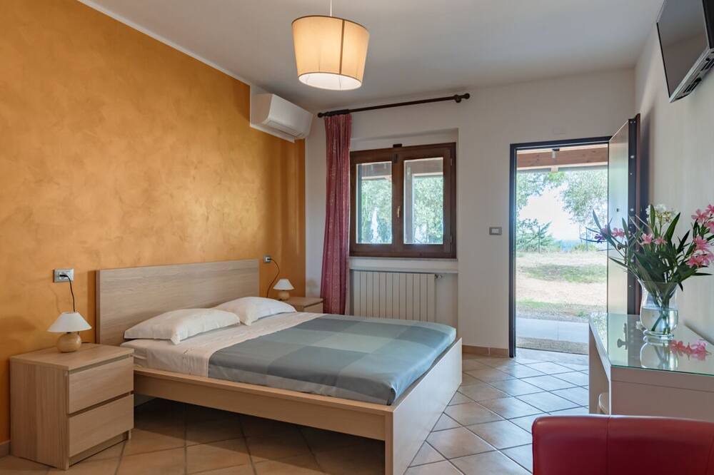 Photo of Bedroom in Torino di Sangro