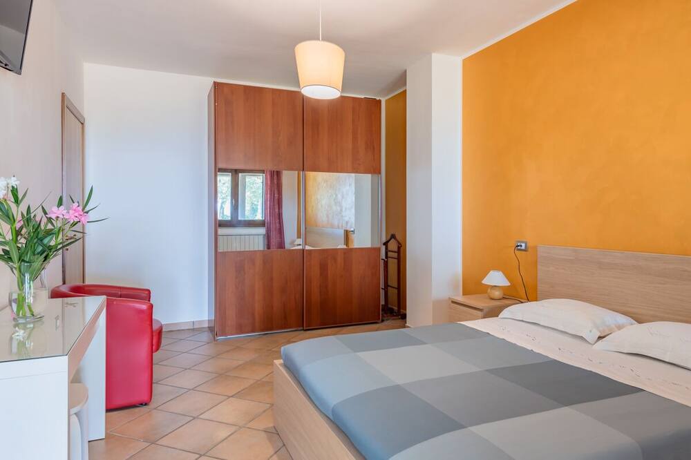 Photo of Bedroom in Torino di Sangro