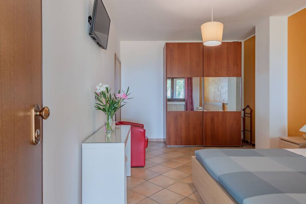 Photo of Bedroom in Torino di Sangro