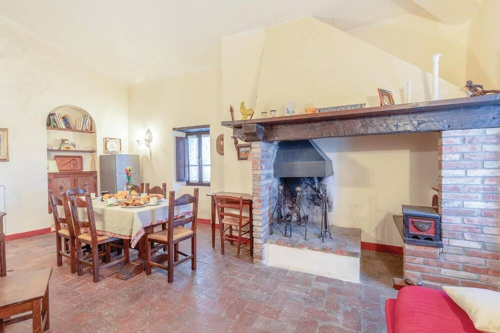Photo of Livingroom in Piegaro