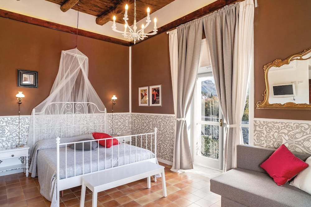 Photo of Bedroom in Salerno