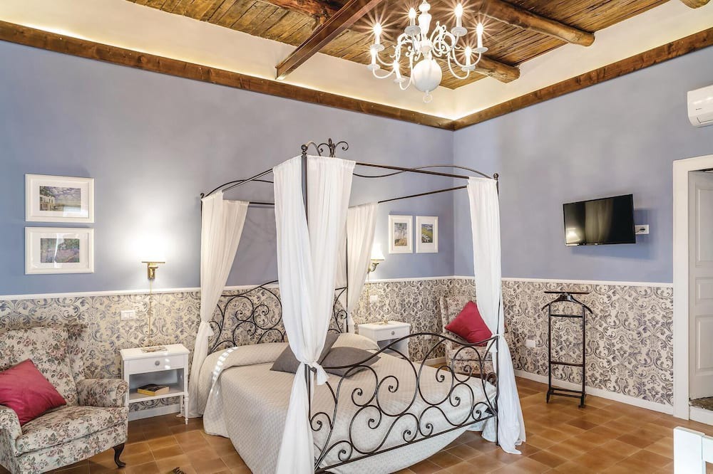 Photo of Bedroom in Salerno
