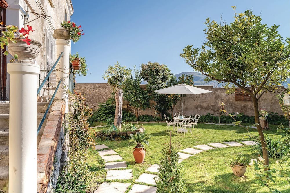 Photo of Outdoor in Salerno