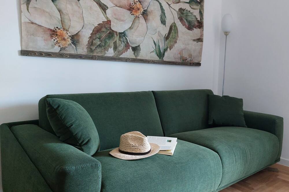 Photo of Livingroom in Roman Ghetto
