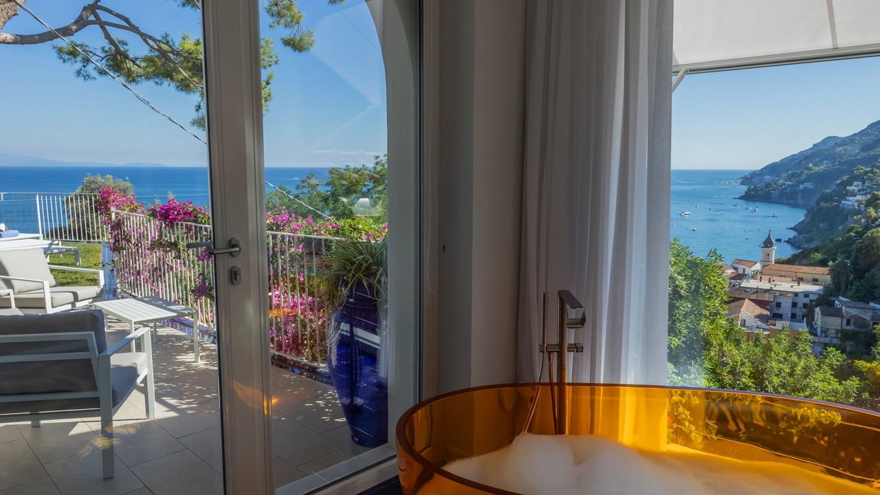 Photo of Bedroom in Raito