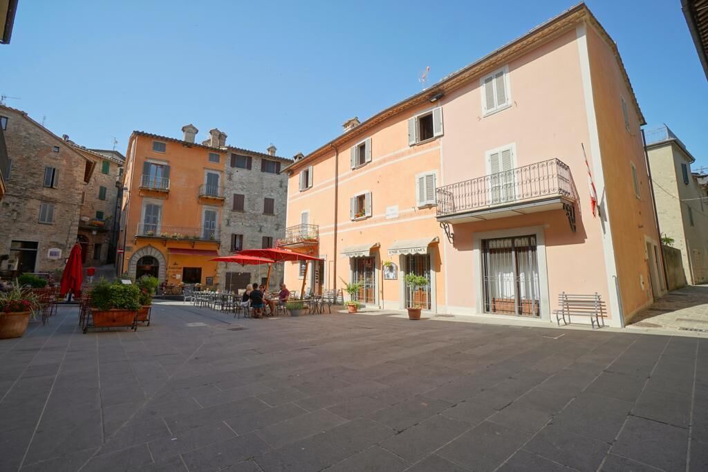 Photo of Outdoor in Montone