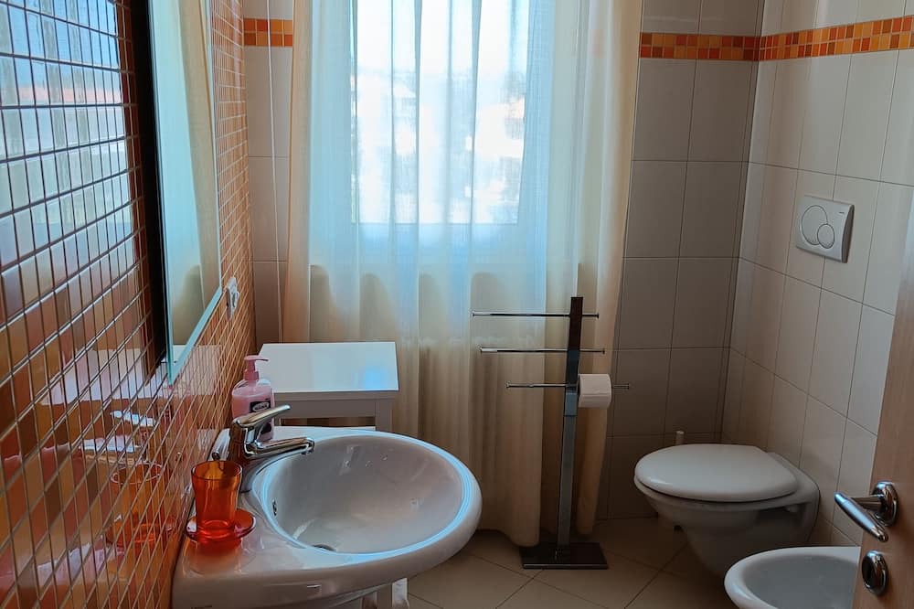 Photo of Bathroom in Ortona