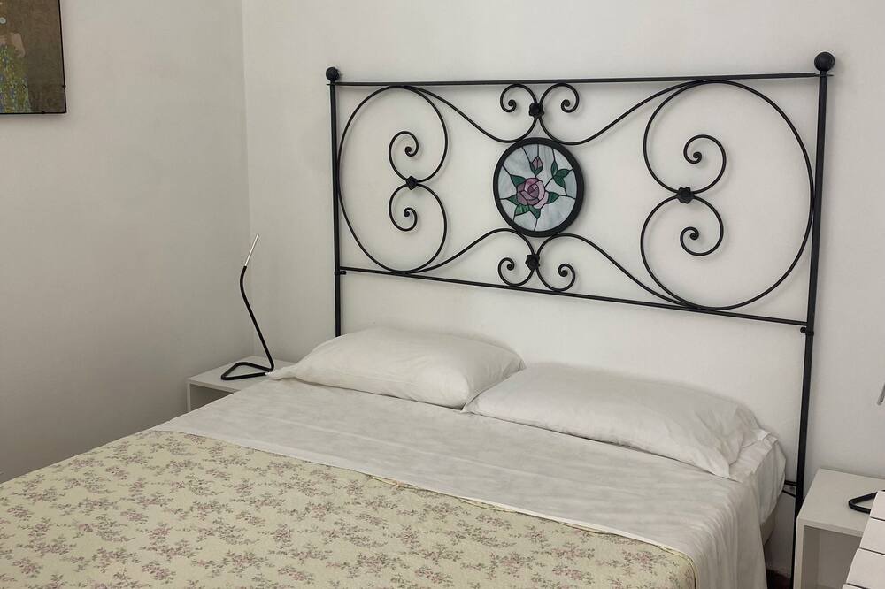 Photo of Bedroom in Osimo