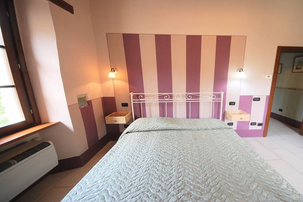 Photo of Bedroom in Spoleto