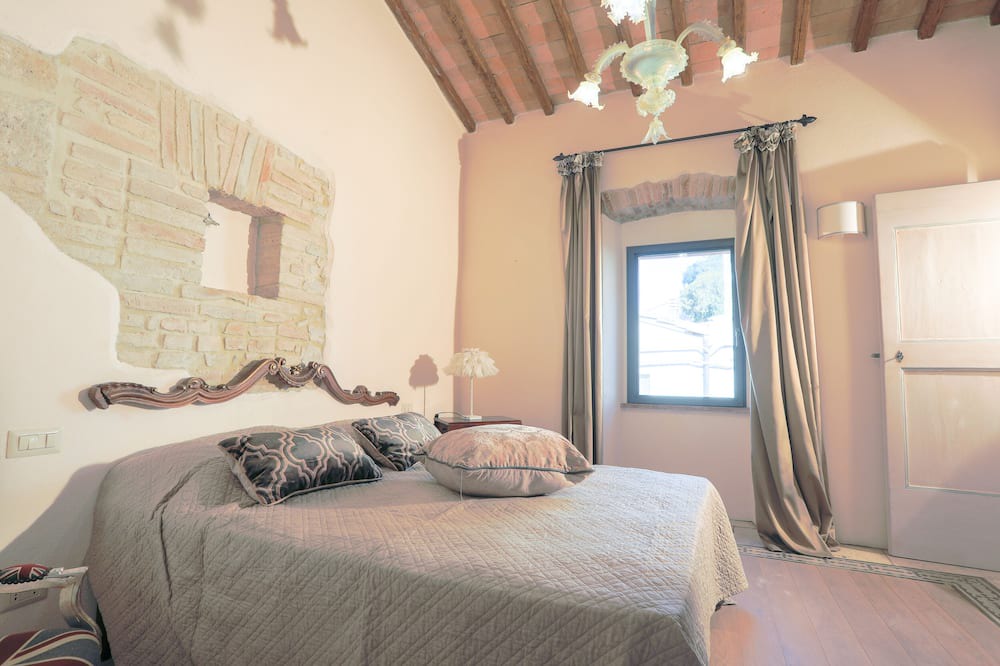 Photo of Bedroom in Narni