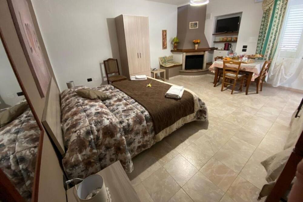 Photo of Bedroom in Maiera