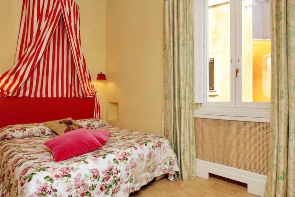 Photo of Bedroom in Rione XI Sant'Angelo
