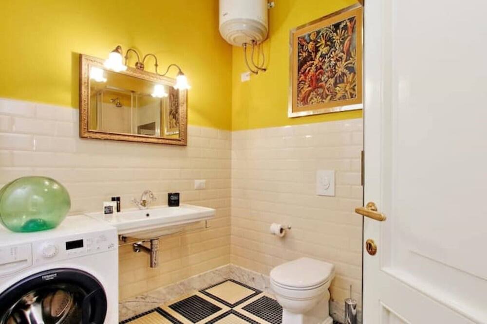 Photo of Bathroom in Rione XI Sant'Angelo